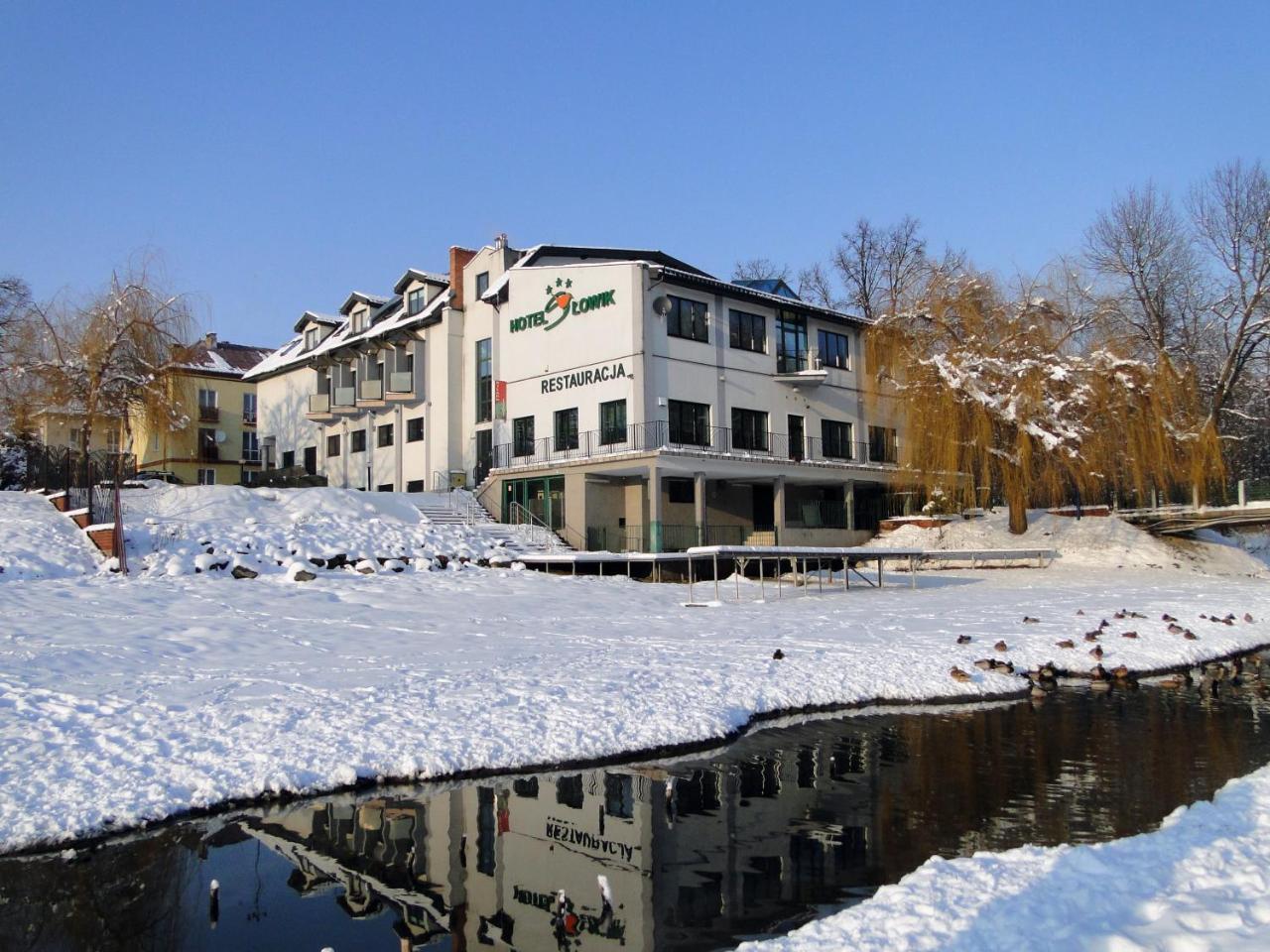 Hotel Slowik Poniatowa Exteriör bild